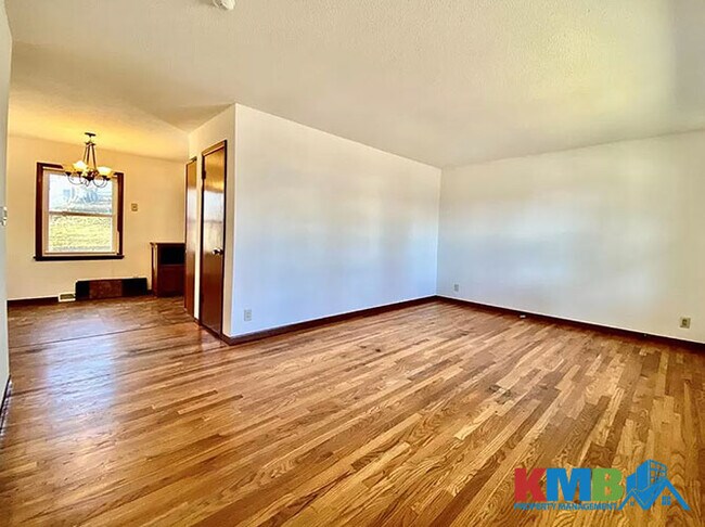 Foto del edificio - 1209 Harold Dr SE