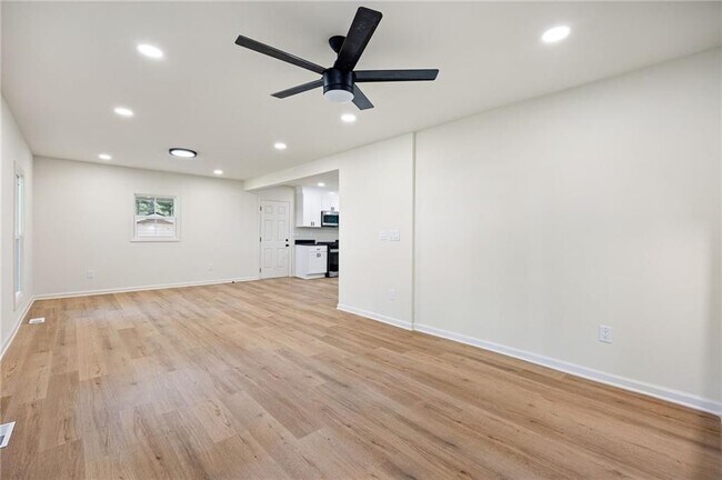 Foto del edificio - 4289 Kimball Rd SW