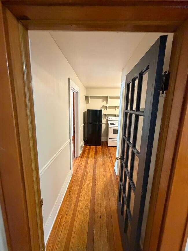 Foto del edificio - 1722 Coleman Ave