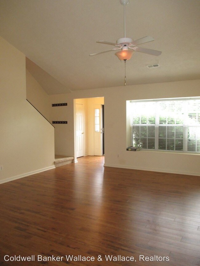 Building Photo - 3 br, 2.5 bath House - 722 Settlers Pond Way