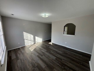Building Photo - 2809 Crawford Ave