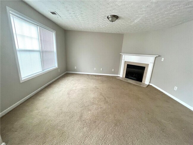 Building Photo - 1453 Little Creek Dr
