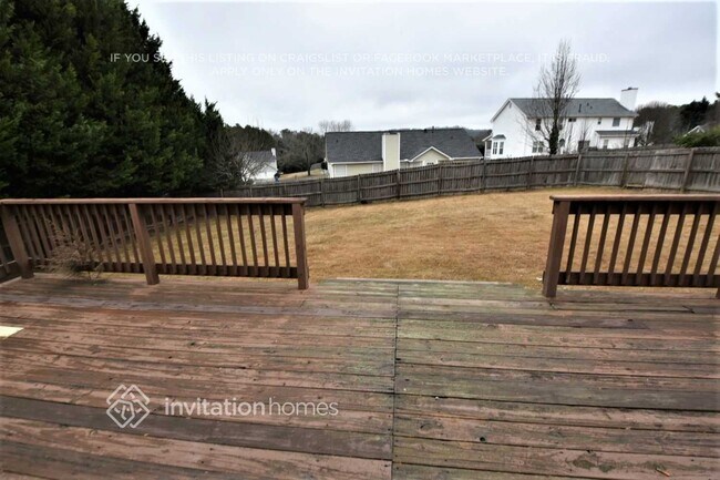 Foto del edificio - 890 Madison Chase Way