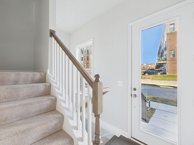 Foto del edificio - 13211 Garland Ln