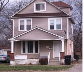 Building Photo - 283 Abbe Rd N