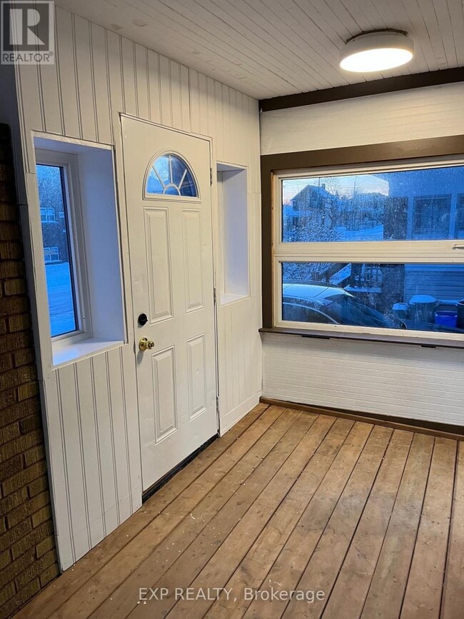 Building Photo - 5051 Huron St