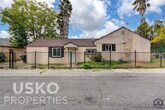 Foto principal - "Charming 2-Bedroom Duplex on Mendocino Bl...