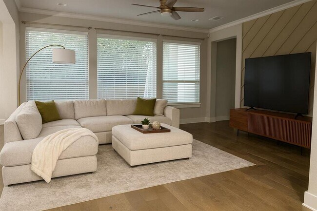 Foto del edificio - 9713 McKnight Lp