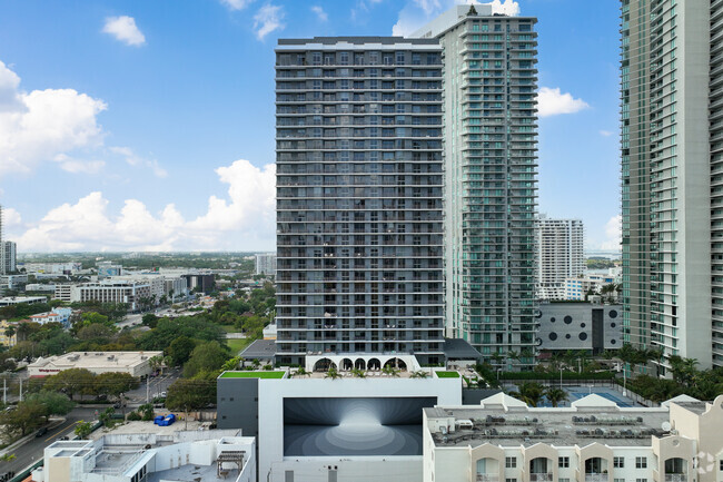 Foto del edificio - Metro Edgewater