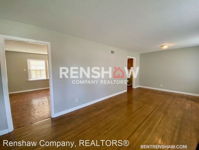 Building Photo - 3 br, 1.5 bath House - 895 W. Marigold Ln