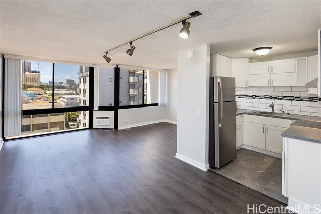 Foto del edificio - 1820 Waiola St