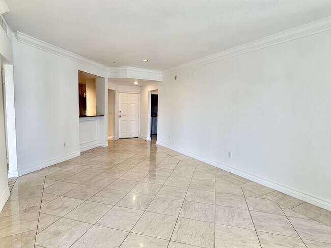 Foto del edificio - Meridian Unique 2/Bd 2/Ba St Tropez Floor ...