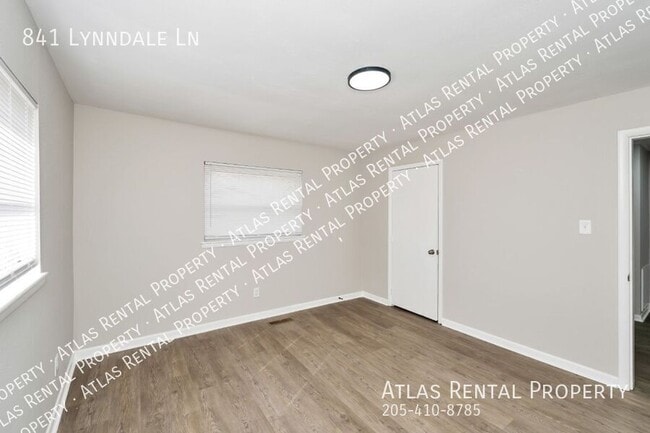 Building Photo - 841 Lynn Dale Ln