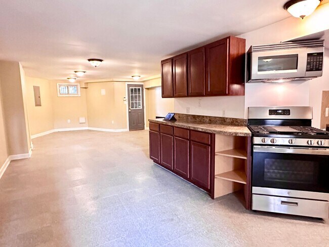 Foto del edificio - 2 Bed 1 Bath Adams Morgan