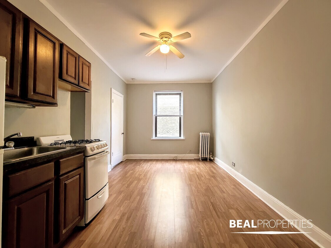 Foto principal - 3831 N Fremont St