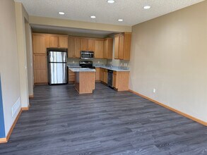 Building Photo - 2467 121st Cir NE