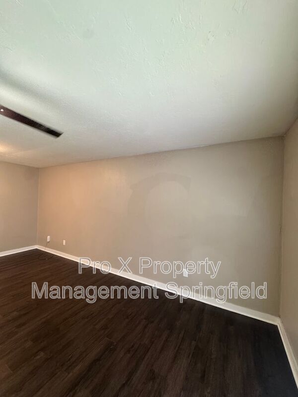 Building Photo - 1617 N Jefferson Ave