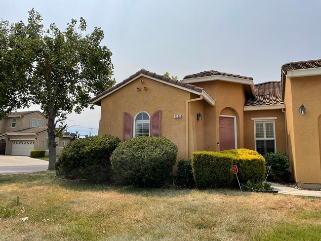 Building Photo - 7300 Elvora Way