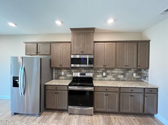 Foto del edificio - New Home in Smiths Station