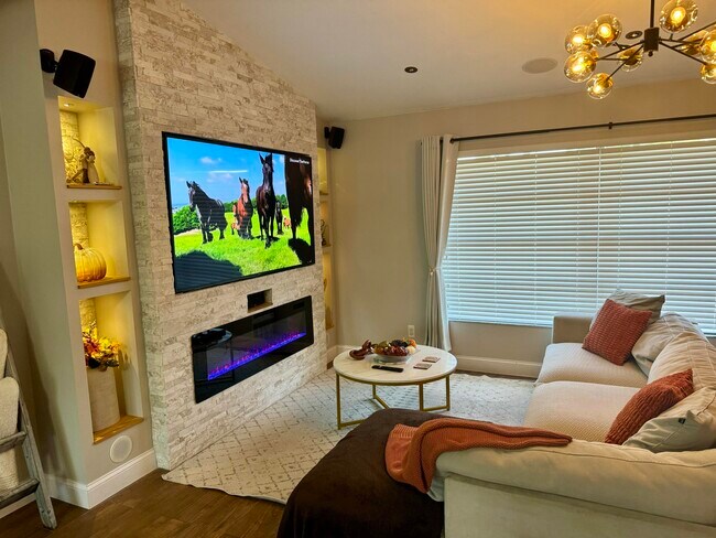 Foto del edificio - 1381 Wyndcliff Dr