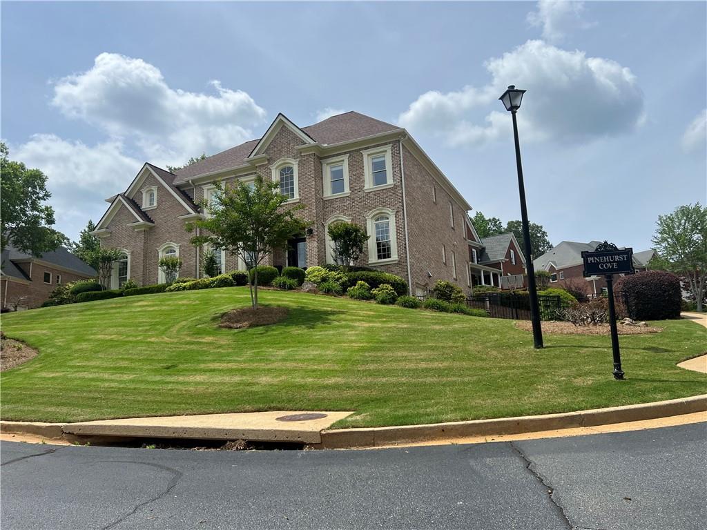 Foto principal - 8910 Pinehurst Cove