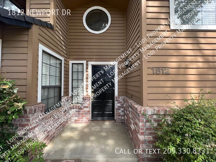 Primary Photo - 1812 Newport Dr