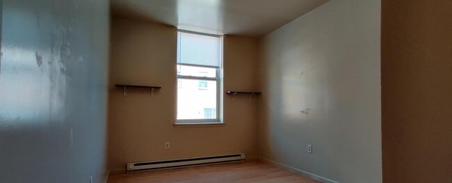Building Photo - 1302 South St