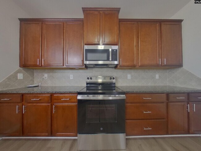 Building Photo - 154 Greenbank Dr
