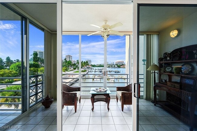 Foto del edificio - 4560 Gulf Shore Blvd N