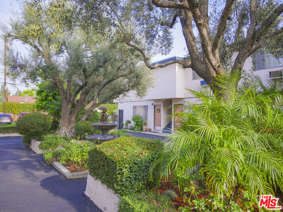 Primary Photo - 6950 Coldwater Canyon Ave