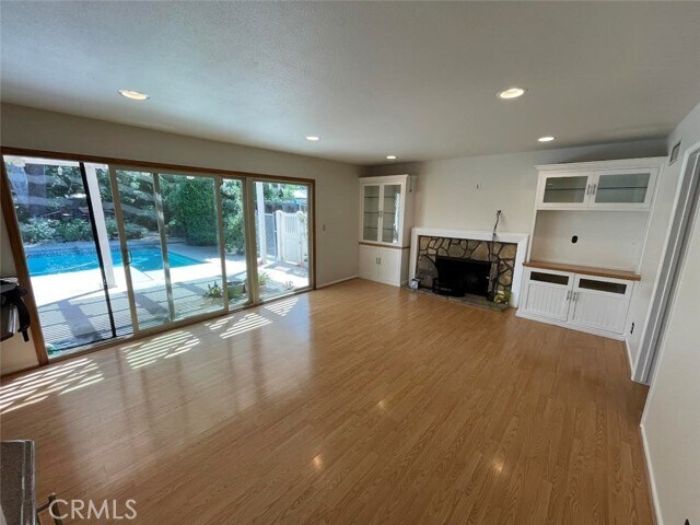 Foto del edificio - 14892 Foxcroft Rd