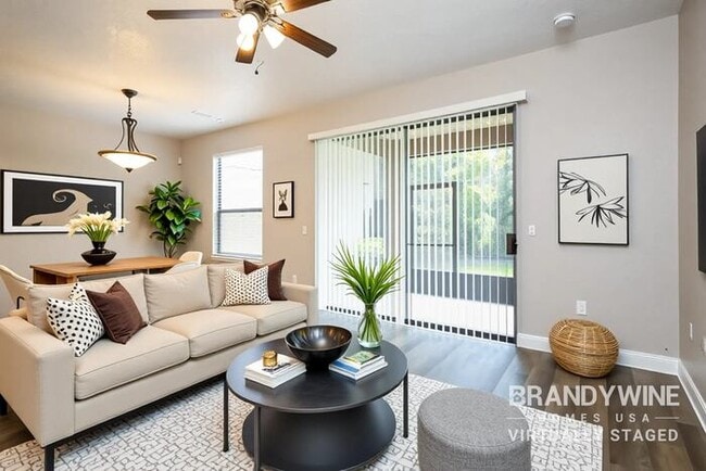 Foto del edificio - 1208 La Fortuna Blvd