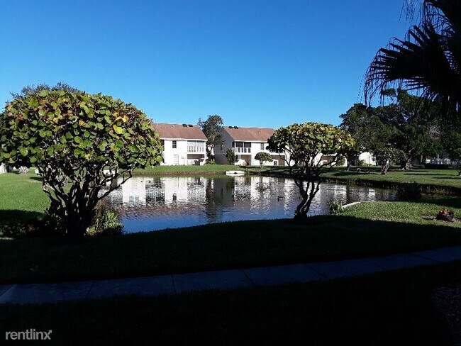 Foto del edificio - 2 br, 2 bath Condo - 12313 Sun Vista Ct W