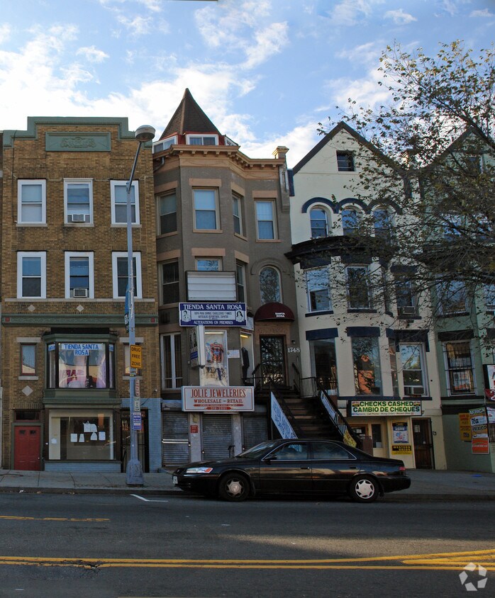 Foto del edificio - 1748 Columbia Rd NW
