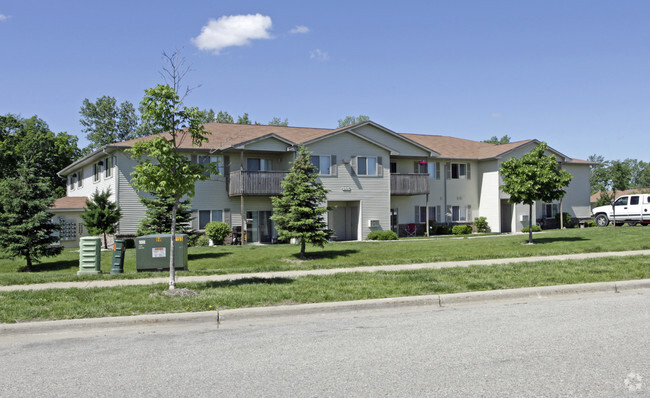 Pond View Apartments - Pondview Apartments