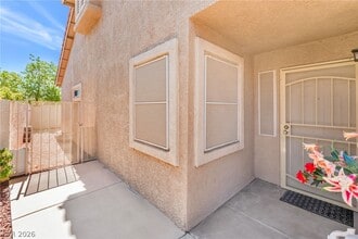 Building Photo - 3404 Wexford Ln