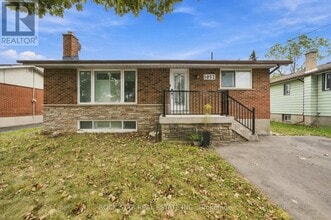 Building Photo - 1052 Fennell Ave E
