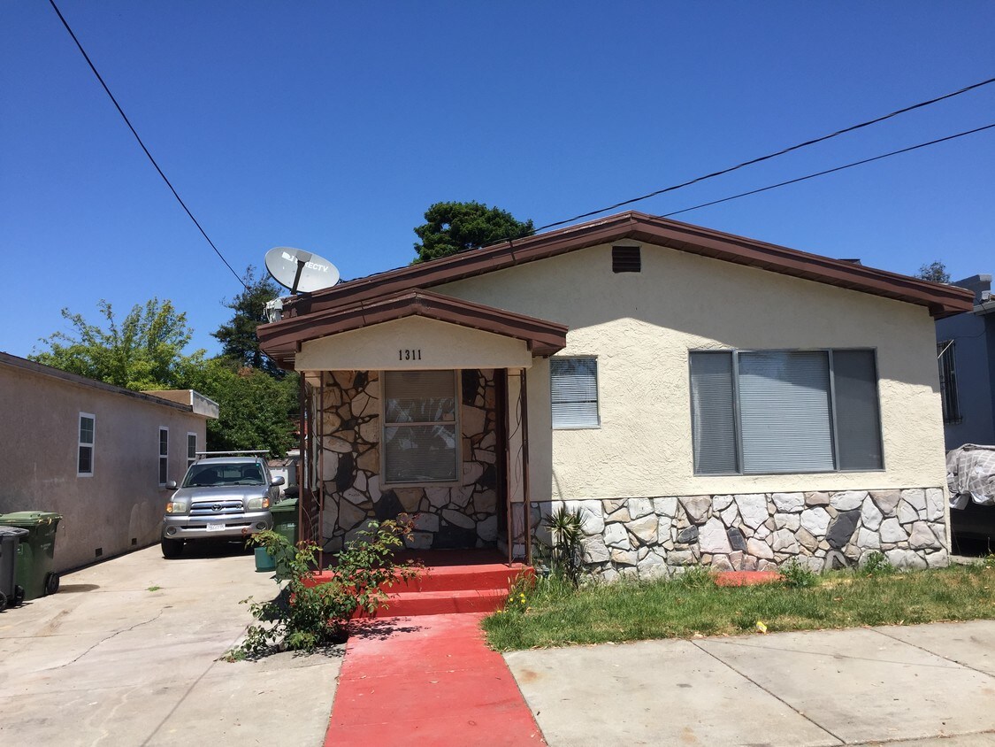 Foto principal - 1311 Ward St