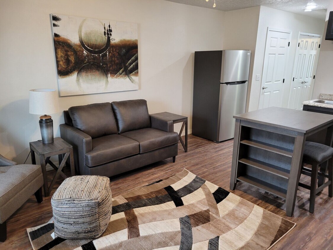 Foto principal - NEW LUXURY ONE BEDROOM APARTMENT FULLY FUR...