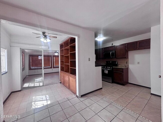 Foto del edificio - 11578 Chaplin Ct