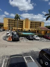 Building Photo - 8270 SW 149th Ct