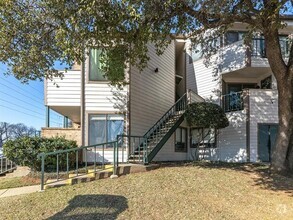 Building Photo - 2311 Basil Dr