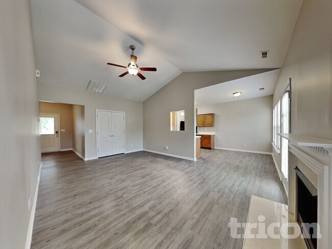 Building Photo - 110 Newport Dr