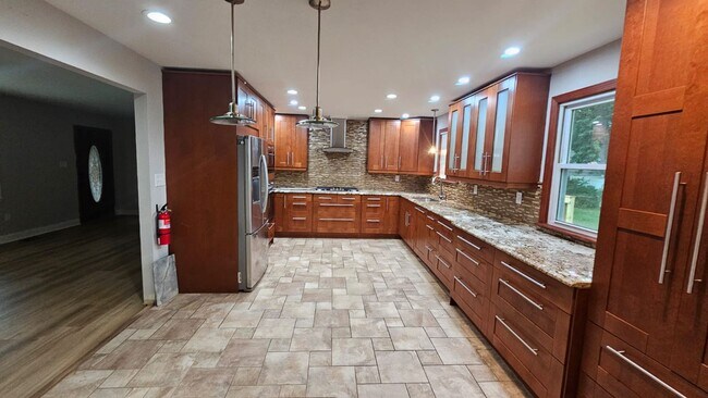 Foto del edificio - 832 Rambler Ave