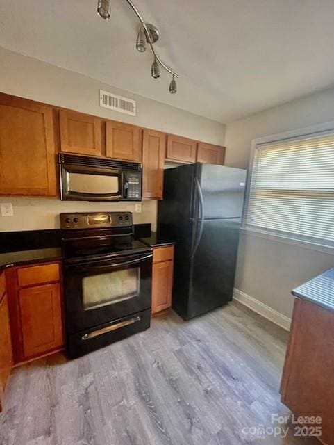 Foto del edificio - 1201 Green Oaks Ln
