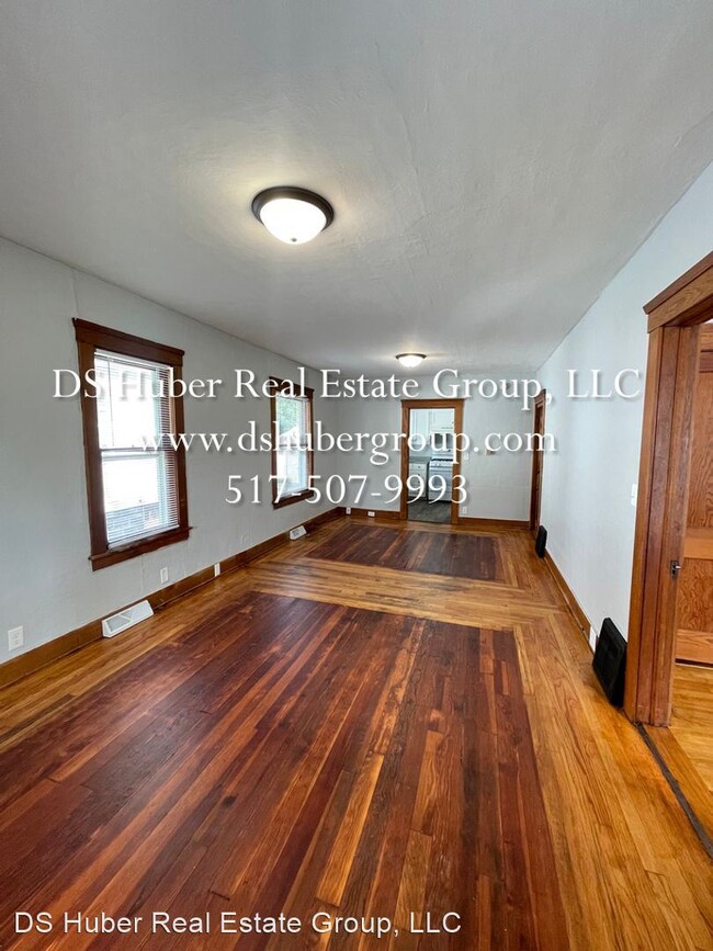 Building Photo - 2 br, 1 bath House - 2213 Beal Ave