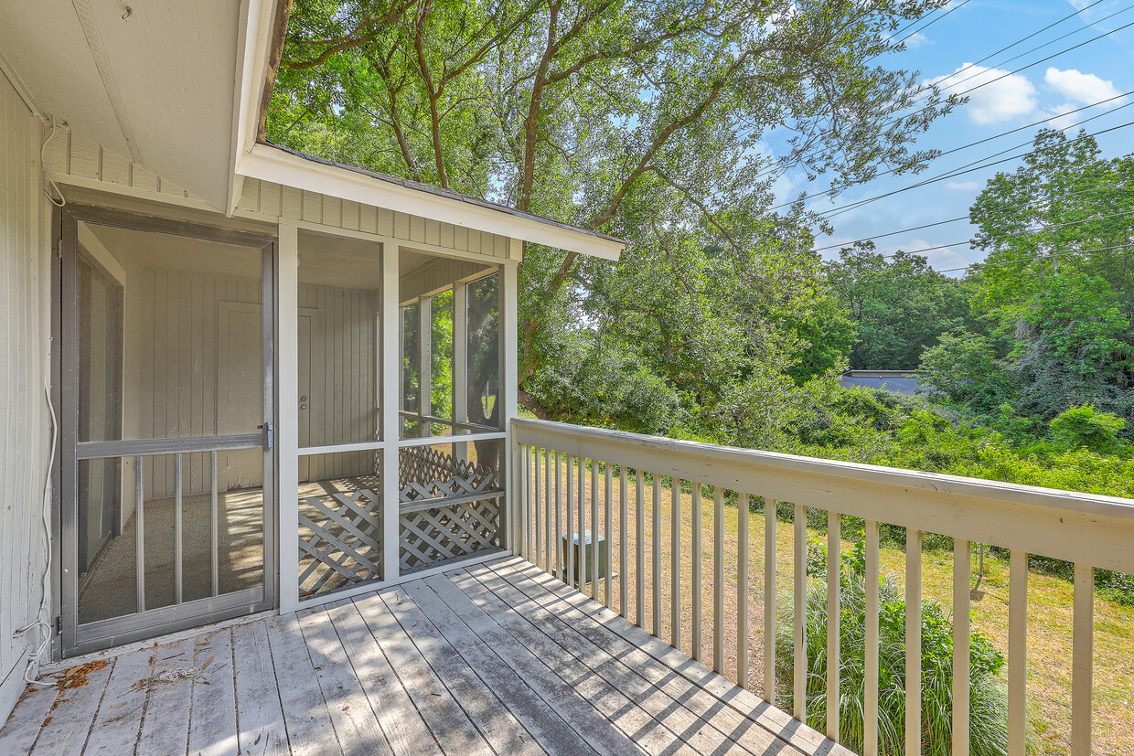 Foto principal - 2736 Jobee Dr