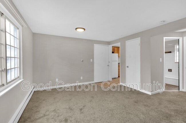 Building Photo - 313 Beattie Ave