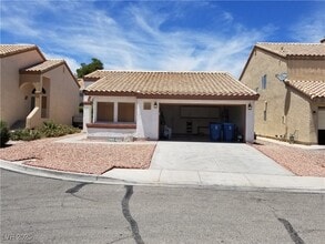 Building Photo - 2773 Pavero Way