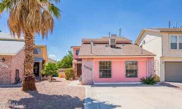 Building Photo - 2009 Bobby Jones Dr